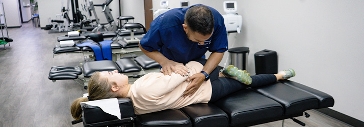 Chiropractor Dallas TX Sam Hosseini adjustment Chiropractor Dallas TX Sam Hosseini adjustment